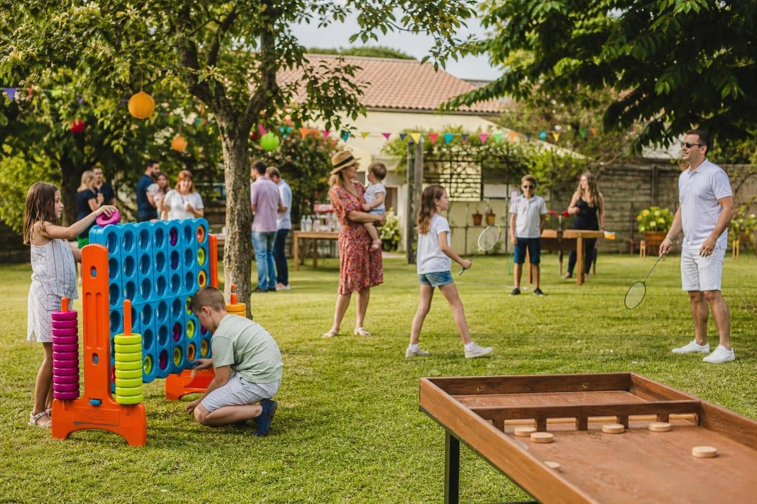 découvrez les meilleurs jeux de plein air pour enfants et adultes, parfaits pour s'amuser en famille ou entre amis tout en profitant du grand air.